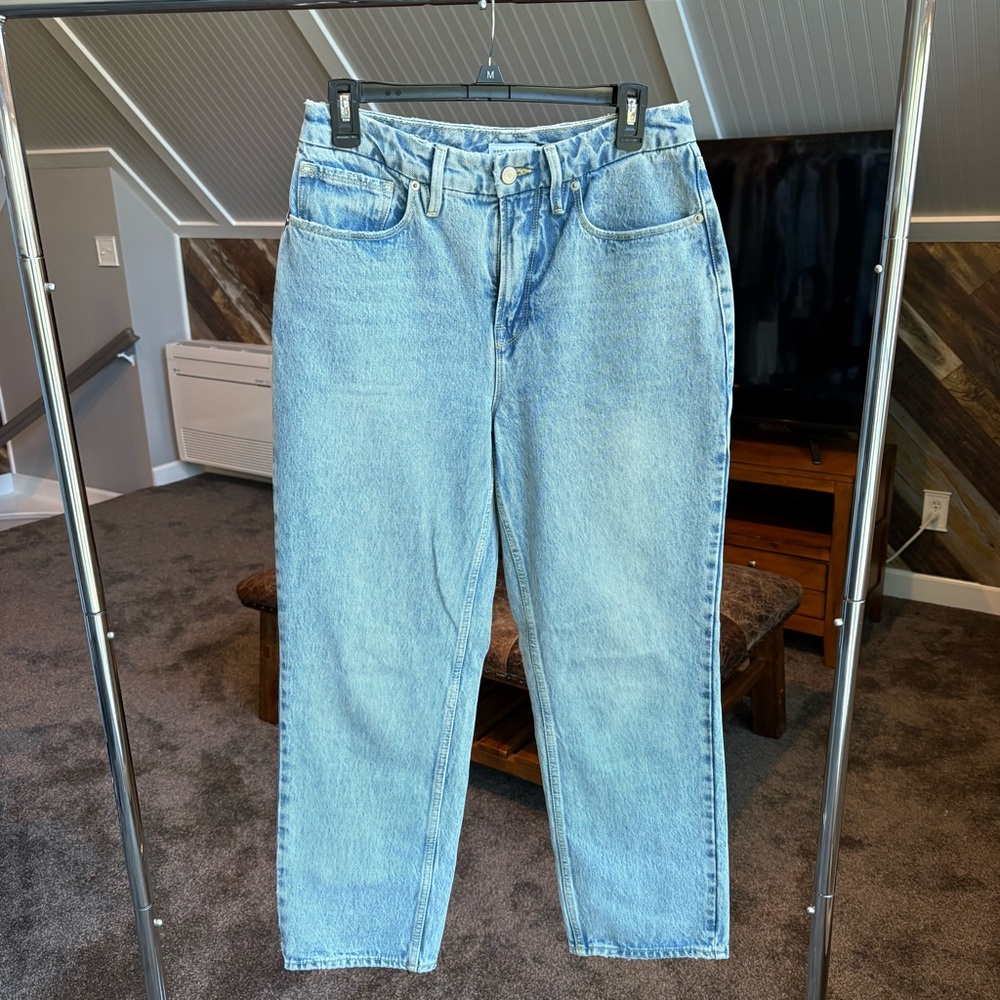 Good American '90s Duster Straight Leg Jeans
